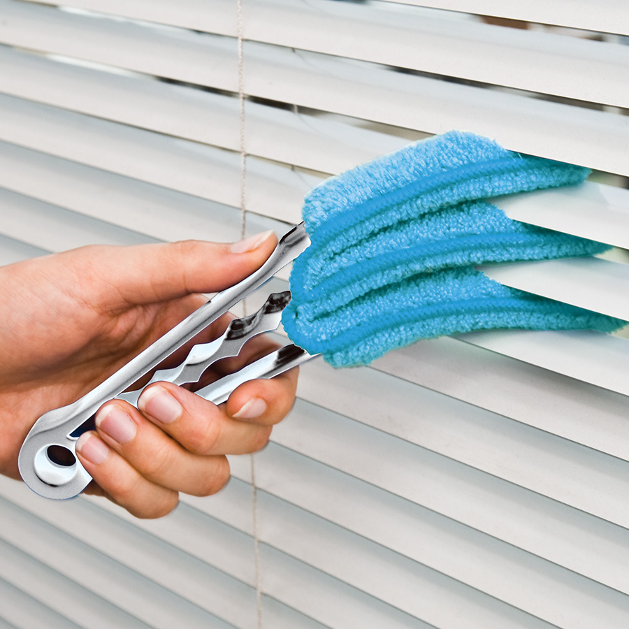 Microfiber Blind Cleaner Magnamail
